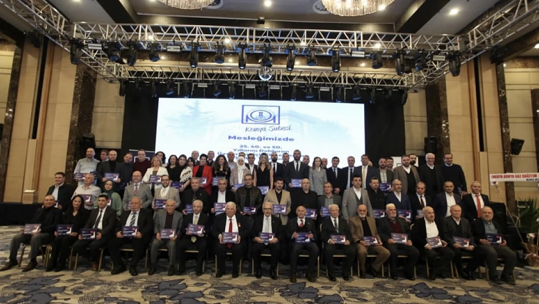 Konya Makine Mühendisleri Odası’ndan emektarlara plaket