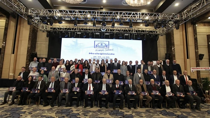 Konya Makine Mühendisleri Odası’ndan emektarlara plaket